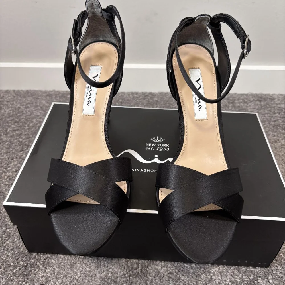 Nina Venus Women's 8 Black Satin Ankle Strap Heels / Heeled Shoes NIB - Picture 7 of 12